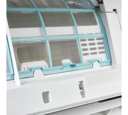 Настенный кондиционер Electrolux Smartline EACS/I-18HSM/N8_V3